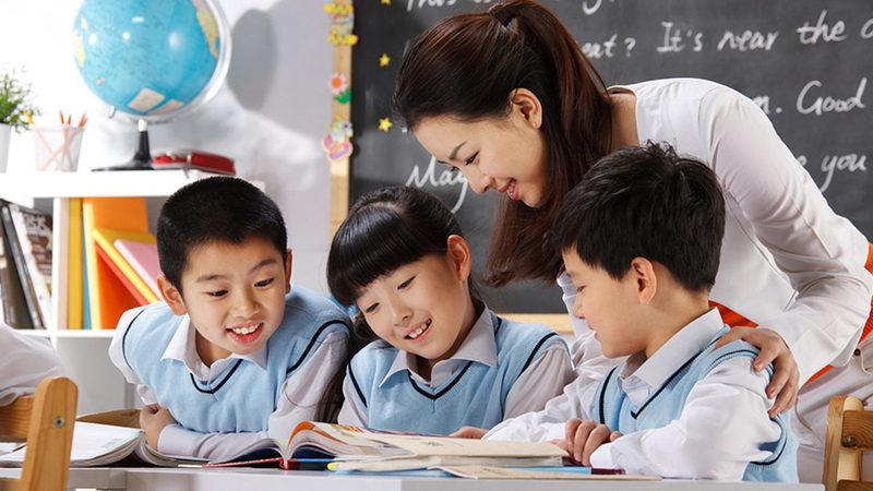 小标题：了解证书含金量，别被“保过”误导