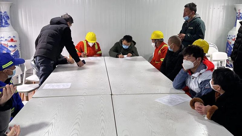 在职备考，时间管理尤为重要。以下是一些建议：