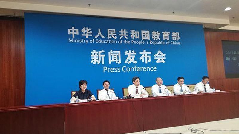 叉车证复审，职场人士的技能提升之路